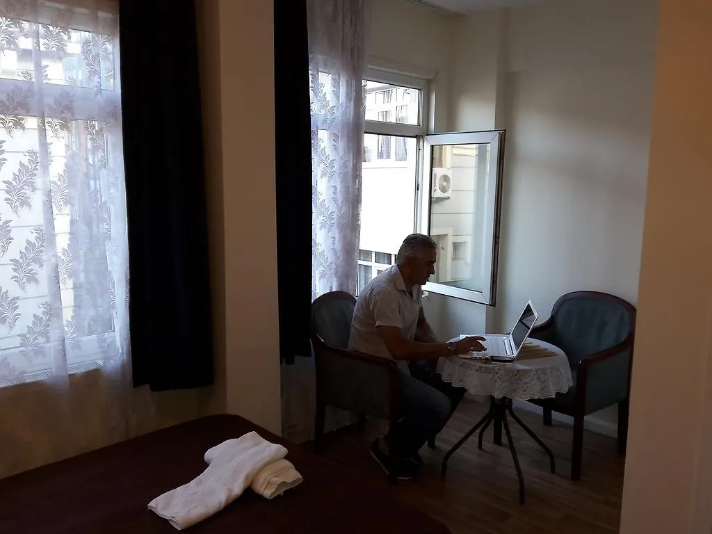 Hotel Karslioglu Estambul